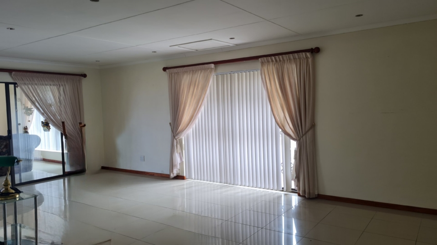 3 Bedroom Property for Sale in Dana Bay Western Cape